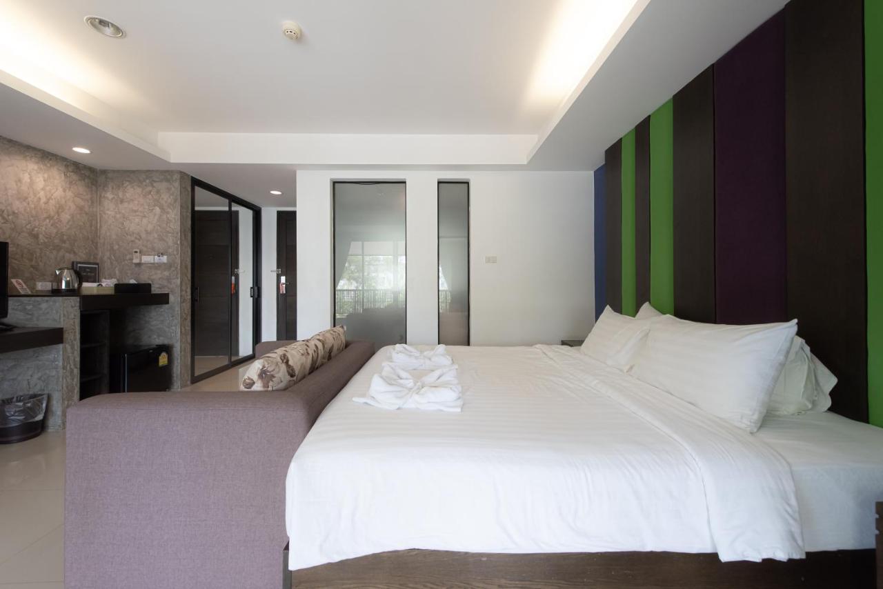 The Proud Exclusive Hotel-Sha Plus Nakhon Pathom Room photo
